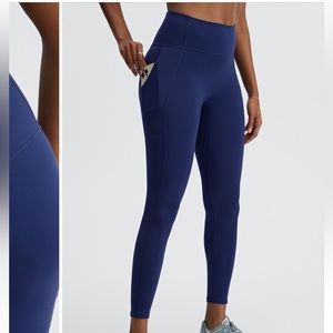 NWT Fabletics Trinity Motion365 HW Utility Legging- M in Navy